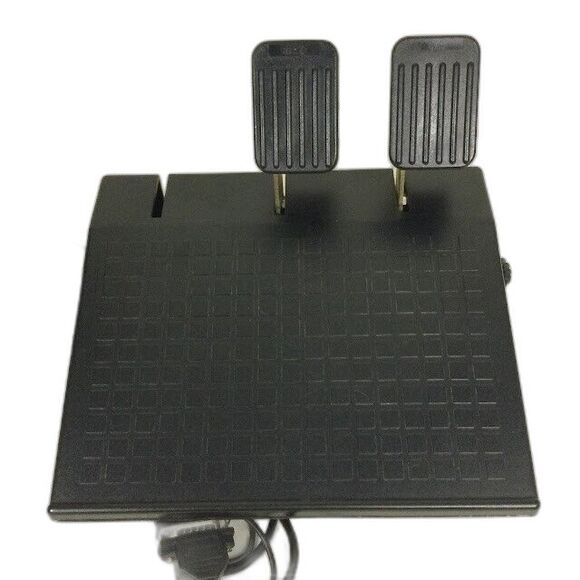 PC Thrustmaster Formula T2 - SERIAL Plug-VTG-Gaming/Racing Steering Wheel+Pedal - Picture 6 of 9